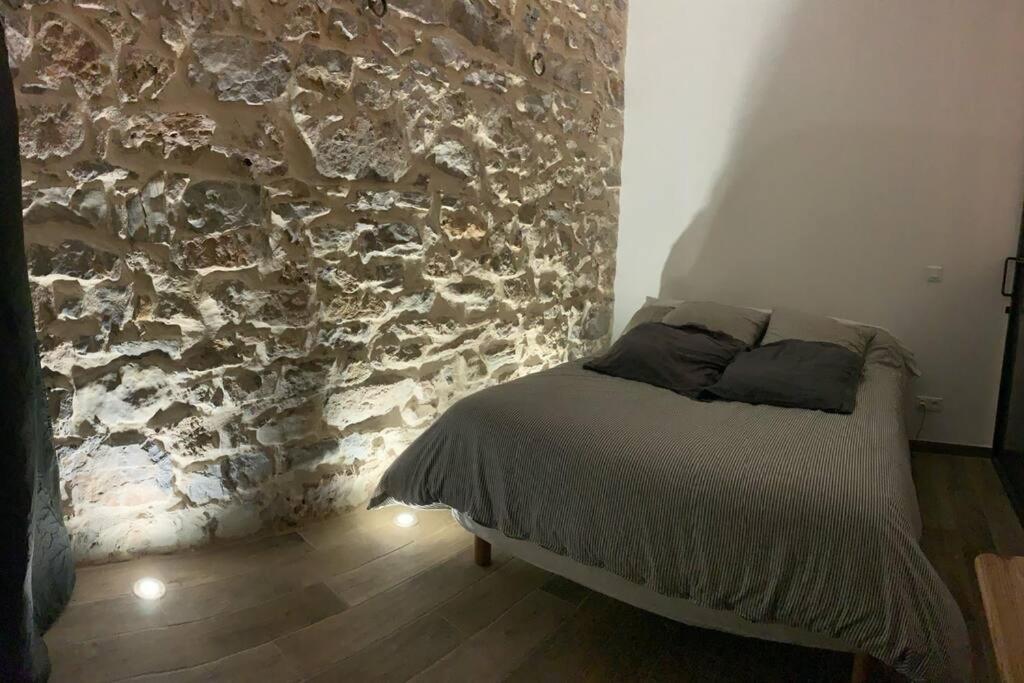 Jolie Appartement En Plein Centre Du Village Les Arcs-sur-Argens Luaran gambar
